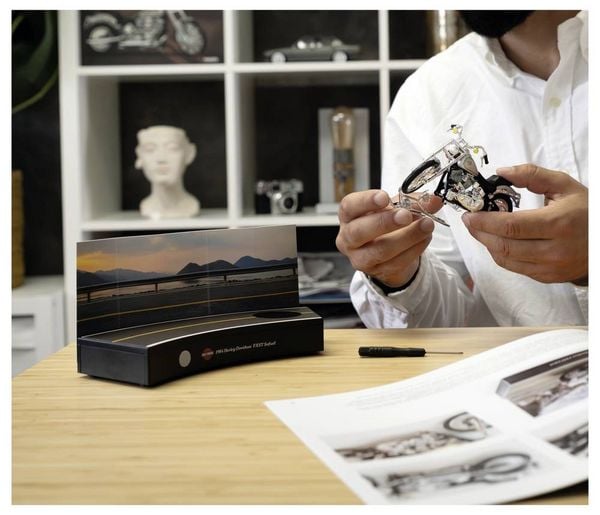 Produktbild: FRANZIS 67284 - Harley-Davidson Adventskalender