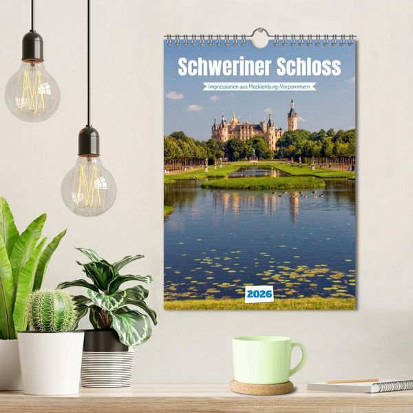 Produktbild: Schweriner Schloss - Impressionen aus Mecklenburg-Vorpommern (Wandkalender 2026 DIN A4 hoch), CALVENDO Monatskalender