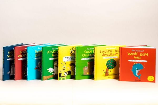Schüttel den Weihnachtsbaum. Ein Weihnachts-Mitmachbuch zum Schütteln, Schaukeln, Pusten, Klopfen und sehen, was dann passiert. Von 2 bis 4 Jahren