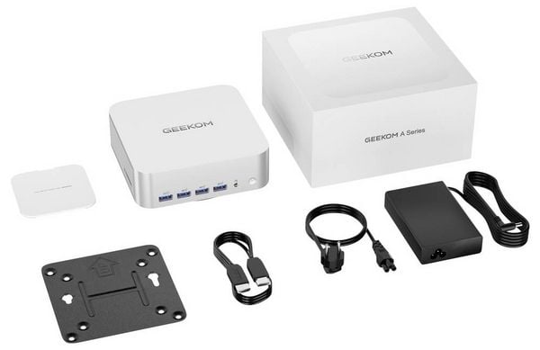 Produktbild: GEEKOM Mini PC A8 Max AMD Ryzen 9 8945HS 5.2 GHz 32 GB RAM 1 TB SSD AMD Radeon&trade; 780M Win 11 Pro A8 Max
