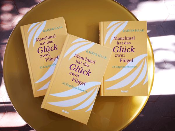 Produktbild: Manchmal hat das Gl&uuml;ck zwei Fl&uuml;gel
