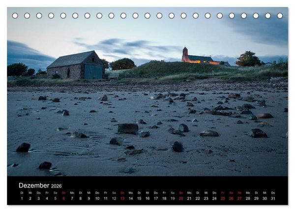 Produktbild: Holy Island - England (Tischkalender 2026 DIN A5 quer), CALVENDO Monatskalender