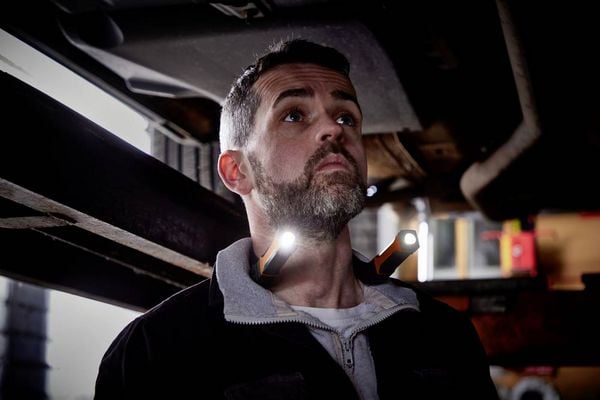 Produktbild: Osram Automotive LEDIL413 WEARABLE NECK LIGHT LED Arbeitsleuchte &uuml;ber USB, akkubetrieben 265 lm