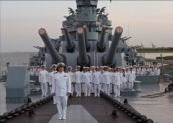 Produktbild: USS Indianapolis - Men of Courage