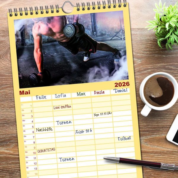 Produktbild: Familienplaner 2026 - Kraftsport mit 5 Spalten (Wandkalender, 21 x 45 cm) CALVENDO