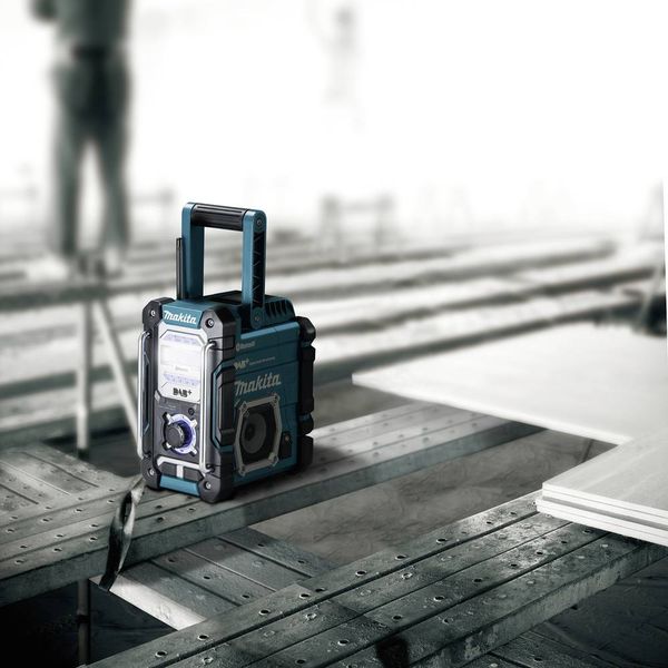 Produktbild: Makita DMR112 Baustellenradio DAB+, UKW AUX, Bluetooth&reg;, USB spritzwassergesch&uuml;tzt T&uuml;rkis, Schwarz