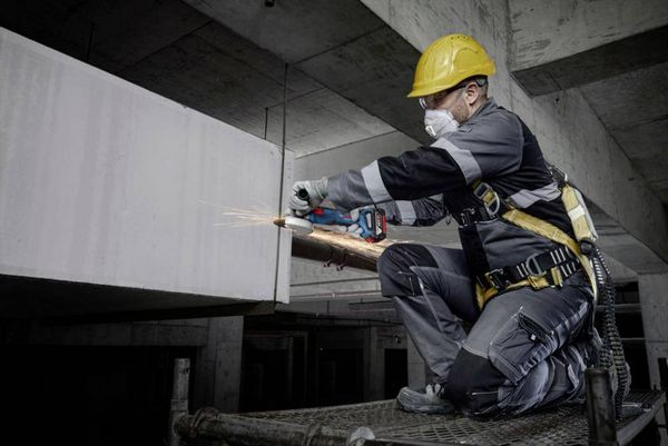 Produktbild: Bosch Professional GWS 18V-8 06019N9001 Akku-Winkelschleifer 125mm 18V