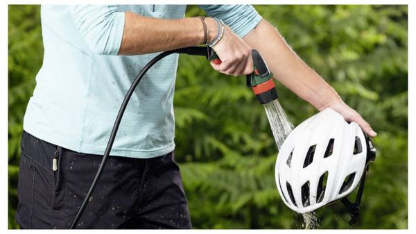 Produktbild: Bosch Home and Garden Fahrradreinigungsger&auml;t Fontus 18V-6 Akku-Hochdruckreiniger 20 bar Kaltwasser