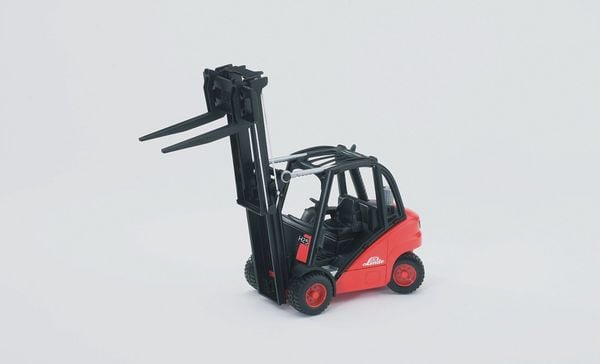 Produktbild: Bruder - Linde-Stapler mit Transportpallette