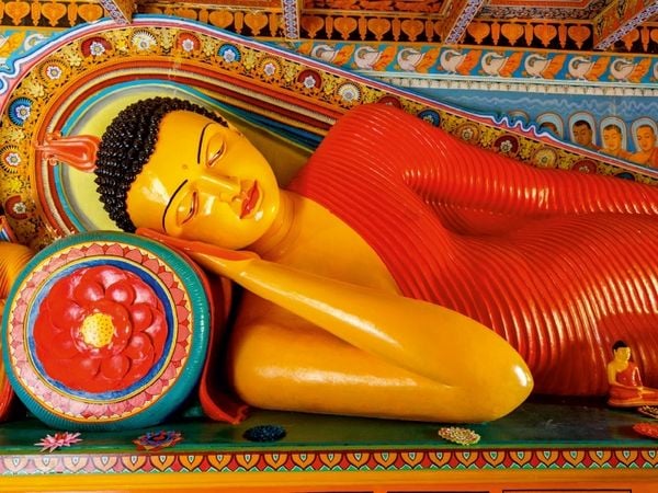 Produktbild: CALVENDO Puzzle Schlafender Buddha, Isurumuni Viharaya, Anuradhapura | 1000 Teile Lege-Gr&ouml;&szlig;e 64x48cm Foto-Puzzle f&uuml;r gl&uuml;ckliche Stunden