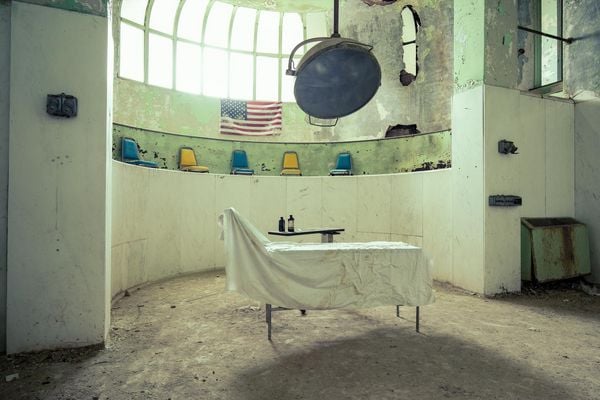 Produktbild: Lost Places R&auml;tselbuch &ndash; Die vergessene Reise. L&uuml;fte die Geheimnisse echter verlassenen Orte!