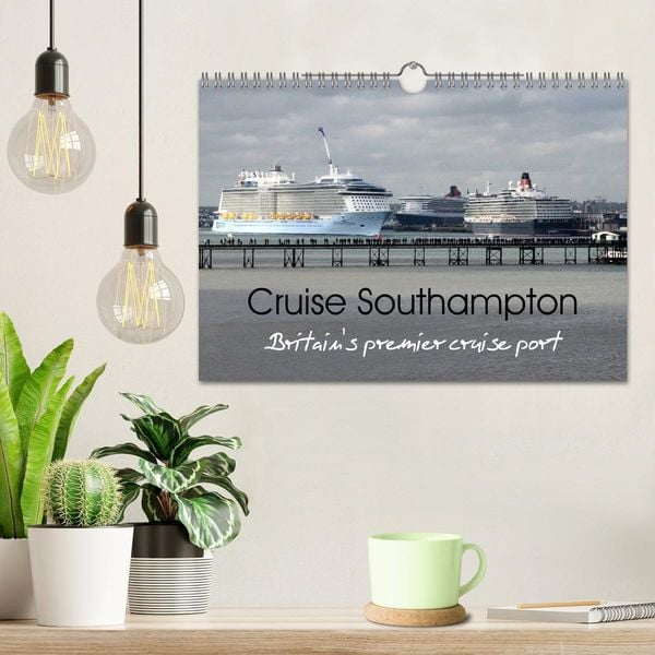 Produktbild: Cruise Southampton (Wall Calendar 2026 DIN A4 landscape), CALVENDO 12 Month Wall Calendar