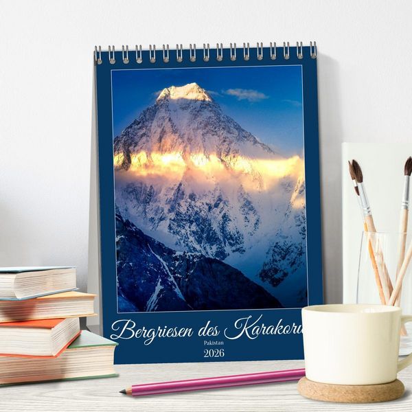 Produktbild: Bergriesen des Karakorum (Tischkalender 2026 DIN A5 hoch), CALVENDO Monatskalender
