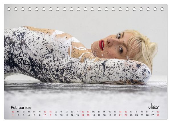 Produktbild: PIPPA CRASH &ndash; schwarz zu rot (Tischkalender 2026 DIN A5 quer), CALVENDO Monatskalender