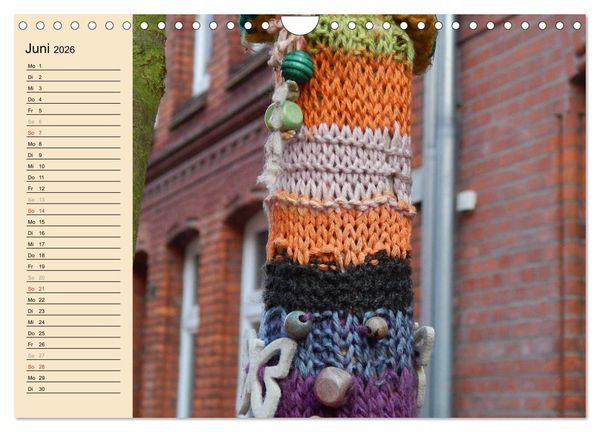Produktbild: Urban Knitting L&uuml;neburg (Wandkalender 2026 DIN A4 quer), CALVENDO Monatskalender