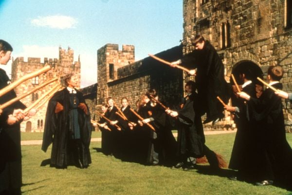 Produktbild: Harry Potter und der Stein der Weisen - Jubiläums-Edition - Magical Movie Modus  [2 BRs]