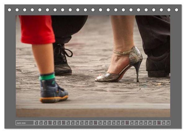 Produktbild: Tango feet (Tischkalender 2026 DIN A5 quer), CALVENDO Monatskalender