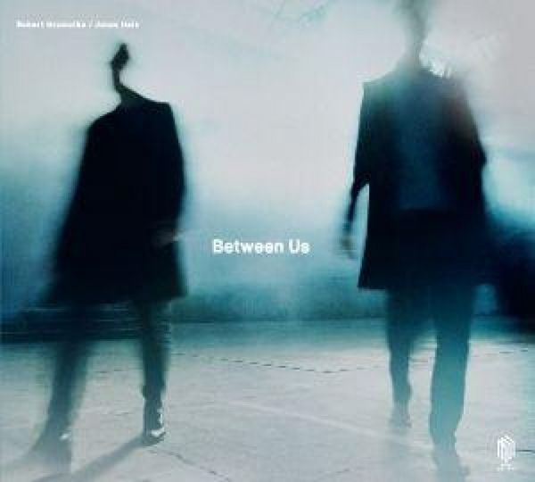 Produktbild: Between Us