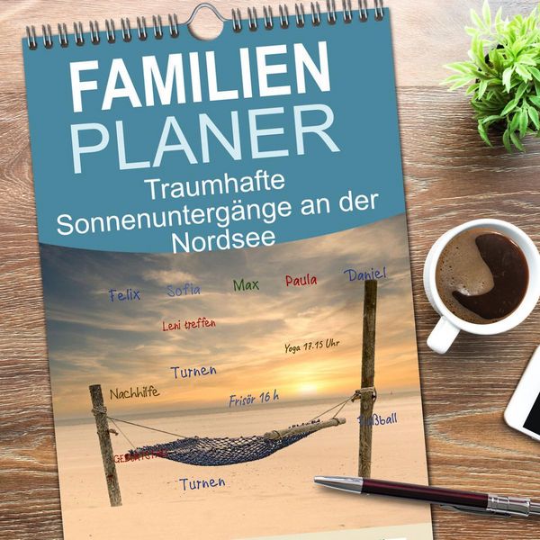 Produktbild: Familienplaner 2026 - Traumhafte Sonnenunterg&auml;nge an der Nordsee mit 5 Spalten (Wandkalender, 21 x 45 cm) CALVENDO