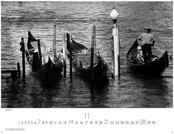 Produktbild: Venedig Kalender 2027 schwarz weiss &ndash; Wandkalender | Fotokalender Italien 42x55 &ndash; mit malerischen Fotos von Venedig , Italien