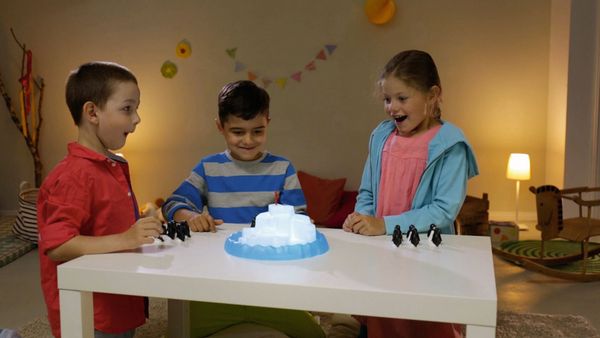 Produktbild: Ravensburger Plitsch-Platsch Pinguin, Kinderspiel