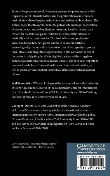 Produktbild: Between Fragmentation and Democracy