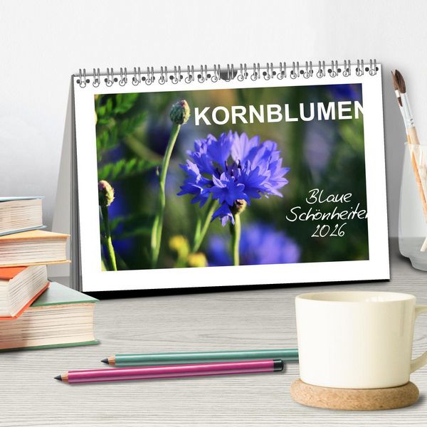 Produktbild: Kornblumen - Blaue Sch&ouml;nheiten (Tischkalender 2026 DIN A5 quer), CALVENDO Monatskalender