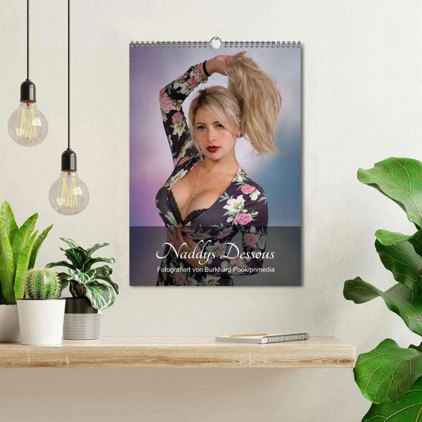 Produktbild: Naddys Dessous (Wandkalender 2026 DIN A3 hoch), CALVENDO Monatskalender