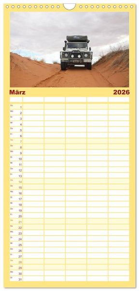 Produktbild: Familienplaner 2026 - Land Rover Defender - Unterwegs in Afrika mit 5 Spalten (Wandkalender, 21 x 45 cm) CALVENDO