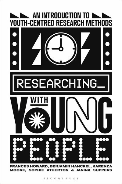 Produktbild: Researching with Young People