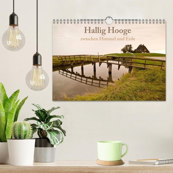 Produktbild: Hallig Hooge - zwischen Himmel und Erde (Wandkalender 2026 DIN A4 quer), CALVENDO Monatskalender