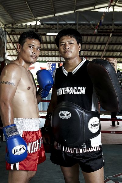 Produktbild: Muay Thai - Training with World Champions: Saiyok and Kem