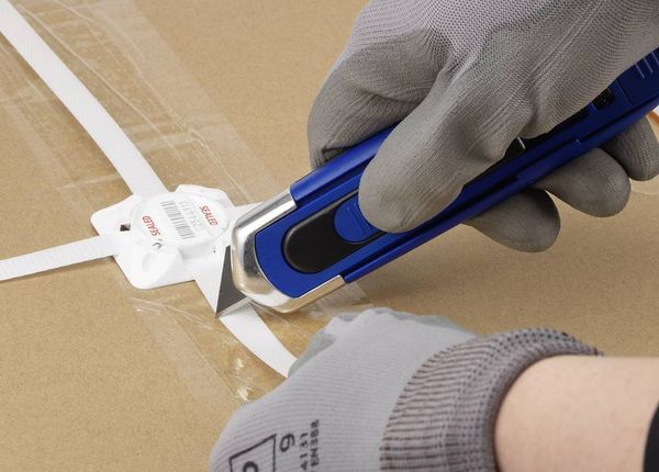 Produktbild: Basetech BT-2206462 2-in-1 Sicherheitsmesser / Folienschneider / Kartonmesser 1St.