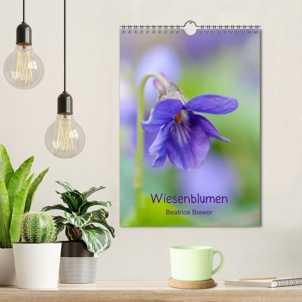 Produktbild: Wiesenblumen (Wandkalender 2026 DIN A4 hoch), CALVENDO Monatskalender