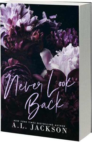 Produktbild: Never Look Back