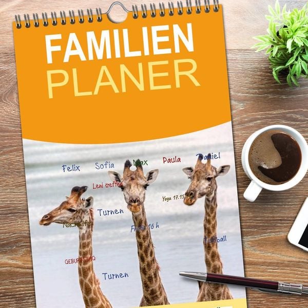 Produktbild: Familienplaner 2026 - Afrikas Tierwelt: Giraffen mit 5 Spalten (Wandkalender, 21 x 45 cm) CALVENDO