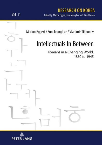 Produktbild: Intellectuals in Between