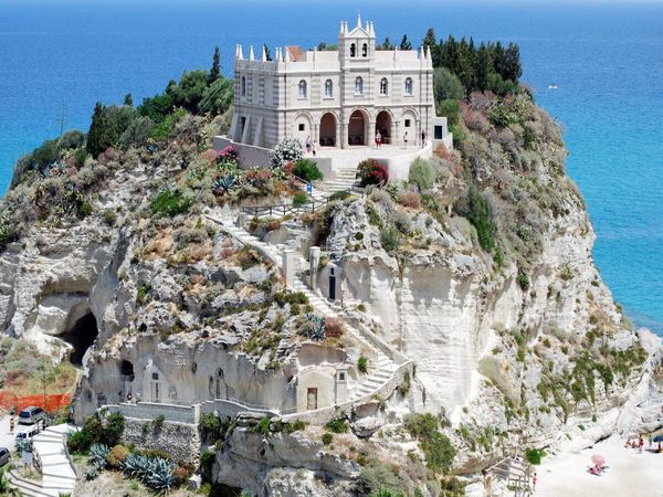 Produktbild: CALVENDO Puzzle Italien - Kalabrien - Tropea | 1000 Teile Lege-Gr&ouml;&szlig;e 64x48cm Foto-Puzzle f&uuml;r gl&uuml;ckliche Stunden