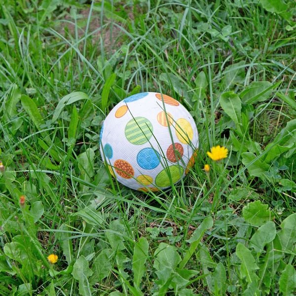 Produktbild: sigikid 43090 - Kinder Mini-Spielball Patch, Kautschukball, 12 cm