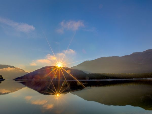 Produktbild: Sonnenaufgang am Sylvenstein (Puzzle)