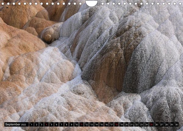 Produktbild: Zauberhaftes Yellowstone - Einzigartige Farben und Formen der Natur (Wandkalender 2022 DIN A4 quer)