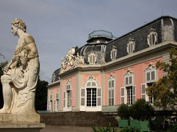 Produktbild: CALVENDO Puzzle Kurf&uuml;rstliches Schloss Benrath, R&uuml;ckseite | 1000 Teile Lege-Gr&ouml;&szlig;e 64 &times; 48 cm Foto-Puzzle f&uuml;r gl&uuml;ckliche Stunden