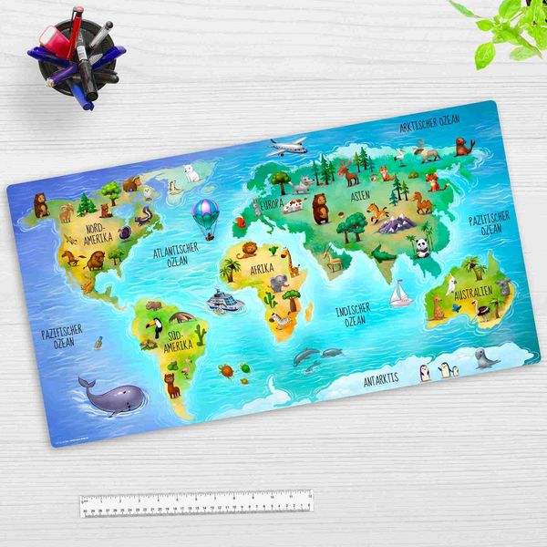 Produktbild: Cover-your-desk Schreibtischunterlage f&uuml;r Kinder und Erwachsene Weltkarte in deutsch mit vielen Tieren, aus hochwertigem Vinyl , 74 x 40 cm