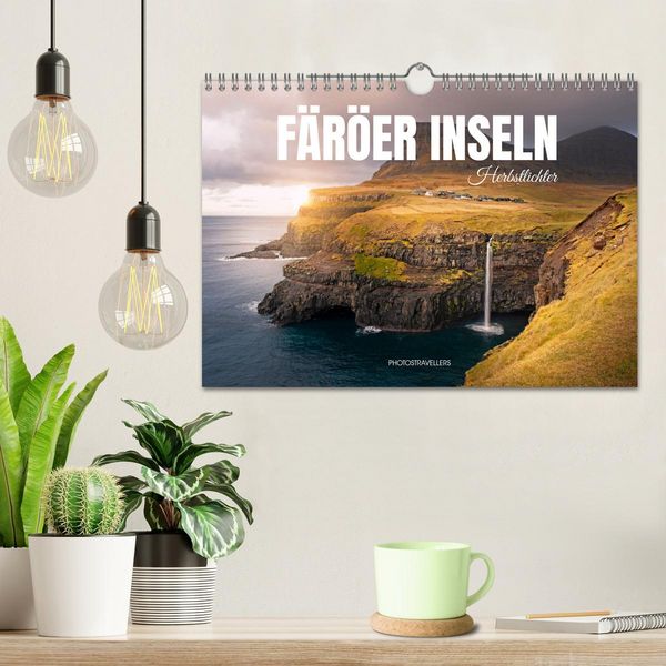 Produktbild: F&Auml;R&Ouml;ER INSELN - Herbstlichter (Wandkalender 2026 DIN A4 quer), CALVENDO Monatskalender