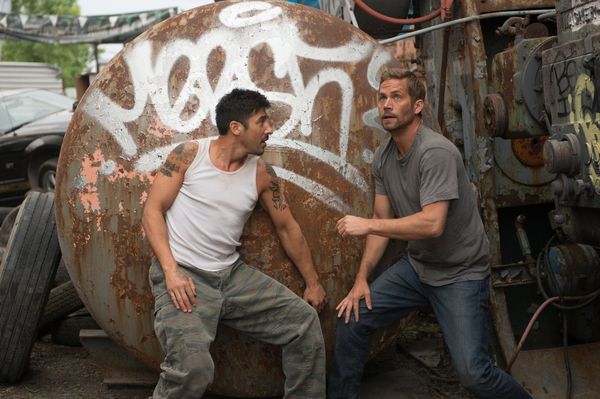 Brick Mansions - Limited Extended-Mediabook-Edition (Cover B, limitiert auf 555 Stück, durchnummeriert (+ DVD) (+Booklet)