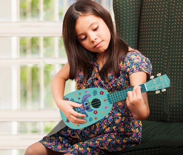 Produktbild: Bluey Holz-Ukulele mit Nylonsaiten - 53 cm