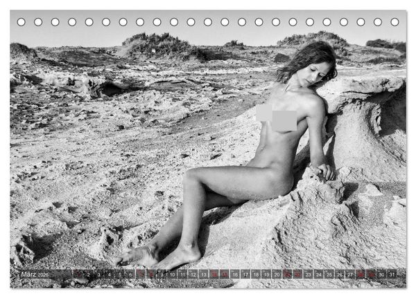 Produktbild: Girls and Nature (Tischkalender 2026 DIN A5 quer), CALVENDO Monatskalender