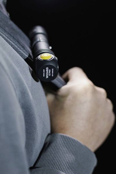 Produktbild: ArmyTek Wizard C2 Pro Magnet White F08701C LED Handlampe mit Magnethalterung akkubetrieben 2500 lm 4800 h 65 g