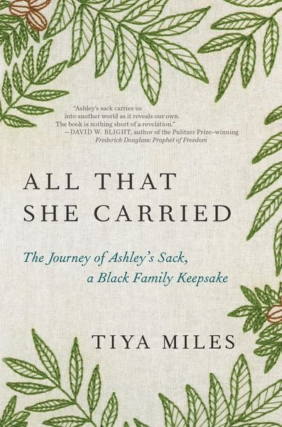 Produktbild: All That She Carried