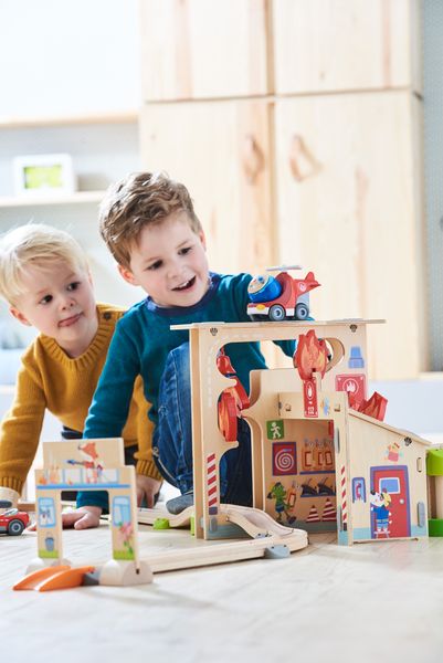 Produktbild: Kullerbü – Spielbahn Feuerwehrwache_6SPR